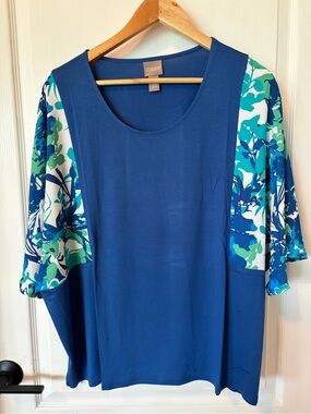 Chico's Royal Blue Scoop Neck Top with Aqua Floral Sleeves